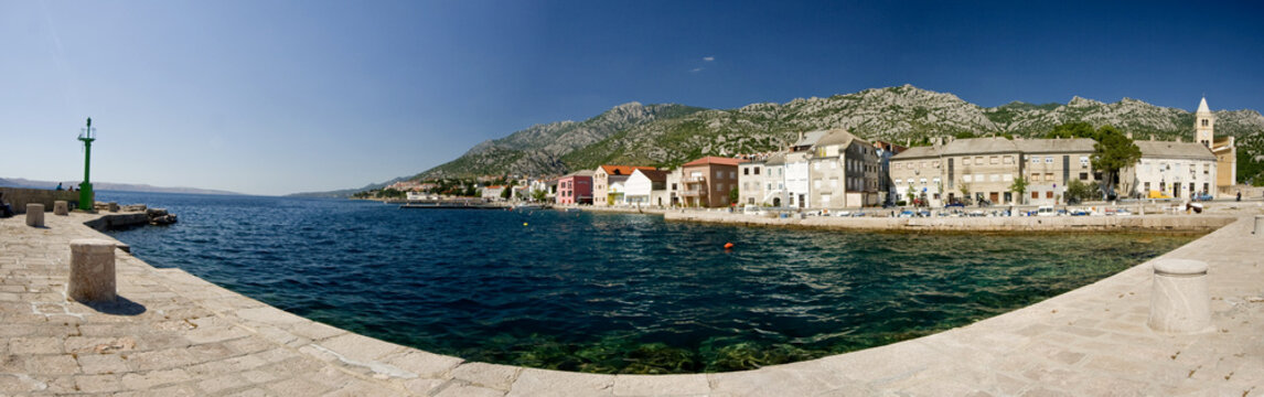 Waterfront panorama in Karlobag