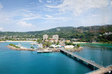 Fototapeta na wymiar Port w Ocho Rios, Jamajka