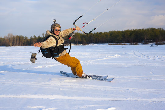 Sliding ski-kiter