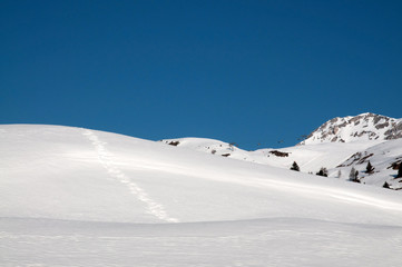 Fototapeta na wymiar Dolomites: blue sky and snow