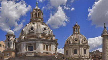 Fototapeta na wymiar Roma, le chiese di S.Maria di Loreto e SS Nome di Maria