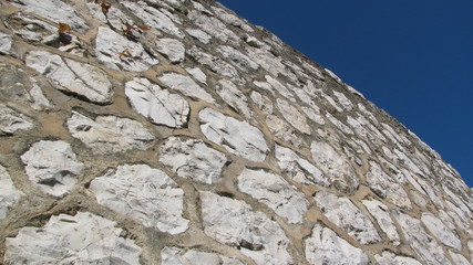 mur
