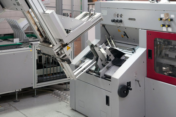 Post press finishing line machine
