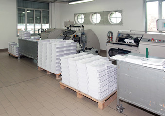 Post press finishing line machine
