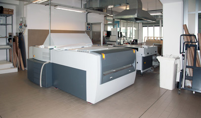 Post press finishing line machine