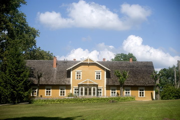 Fototapeta na wymiar Manor house, Krimulda, Latvia