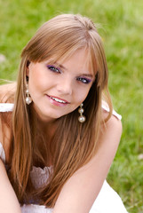 Naklejka premium Beautiful face of a young woman