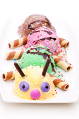 Die Eisraupe - ein lustiges Eis