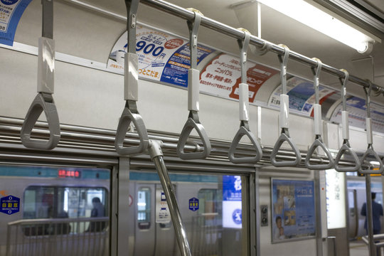 列車内
