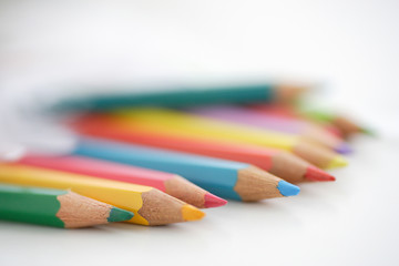 色鉛筆と天使の羽