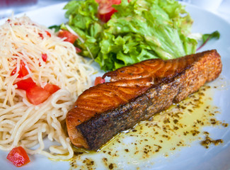 grilled salmon and lemon