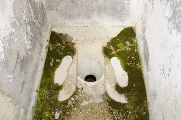 latrine - fort de la Turrà 1891-1895 France m. 2580