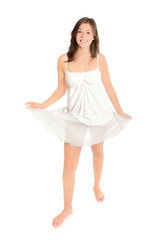 Naklejka premium Schöne junge Frau spielt mit ihrem Rock