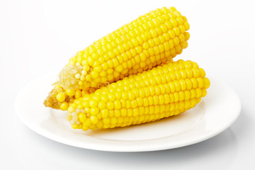 Boiled corn cobs