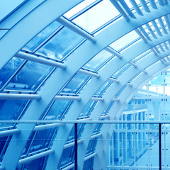 Obraz premium geometric ceiling of office building