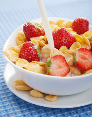 cornflakes with strawberry