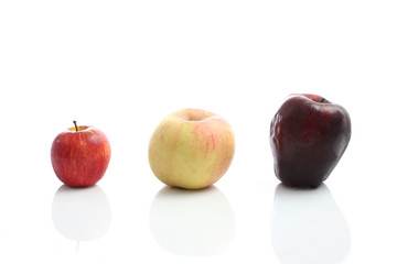 apple isolated in white background
