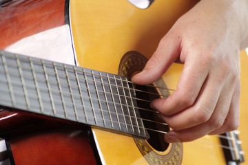Fototapeta premium Gitarre spielen