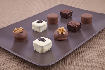 Chocolate bonbon pralines