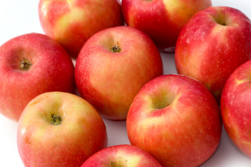 Red apples