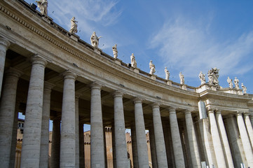 Columnas plaza San Pedro Vaticano