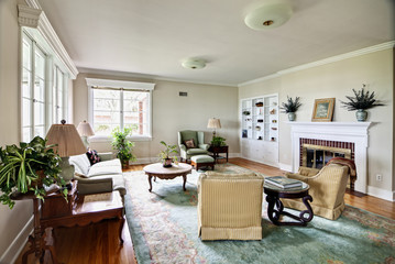 traditional livingroom