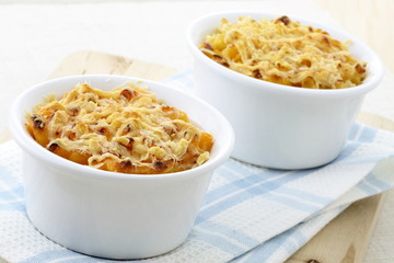 baked macaroni and cheese