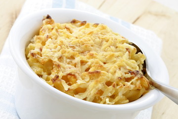 baked macaroni and cheese