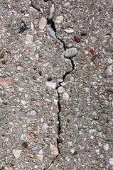 cracked concrete wall