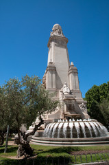 Fototapeta na wymiar Pomnik Miguela de Cervantesa