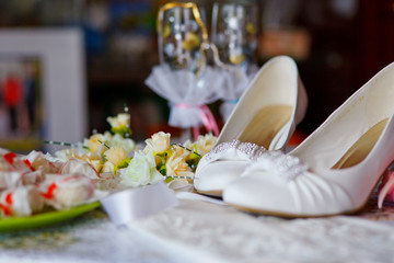 Wedding shoes for the bride