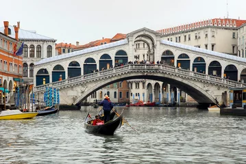 Papier Peint photo Pont du Rialto Italie, Venise le pont du Rialto