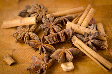 cloves and carnation