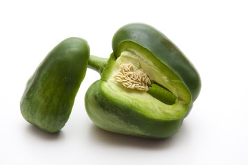 Grüne Paprika geschnitten