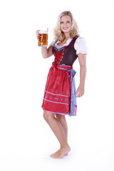 Blonde Frau im Dirndl mit Bier Krug Porträt
