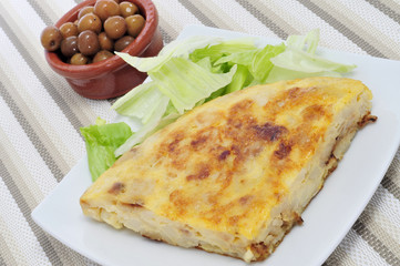 tortilla de patatas and olives