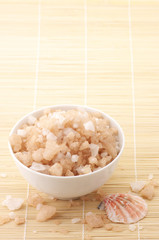 Bath salt in bowl