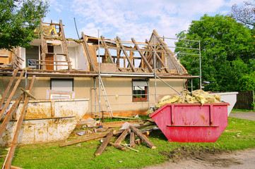 Dachstuhl abbrechen - roof truss demolish 09