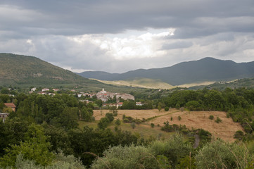 Fototapeta na wymiar Krajobraz w Lazio (Włochy) w lecie koło Rieti