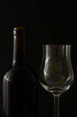 Flasche und Glas