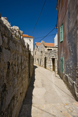 Narrow Betina street