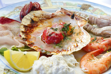 Fresh seafood platter