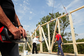 setting up prefabricated framework
