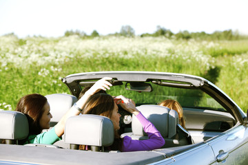 friends in car