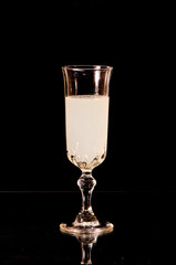 Copa de bebida con cristal