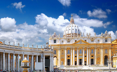 St. Peter's Basilica, Vatican City.  Italy - obrazy, fototapety, plakaty