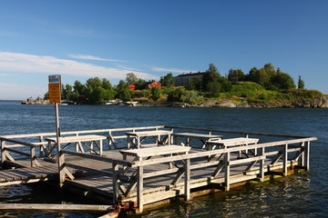 Carpet washing station