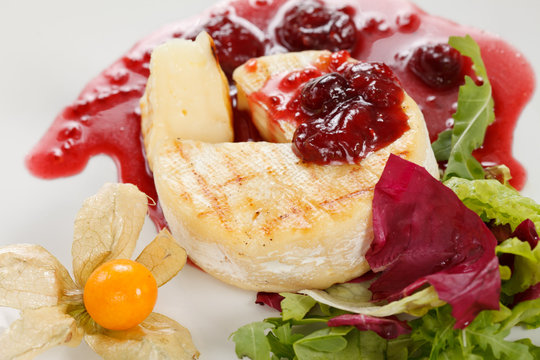 Camembert with cherry sauce