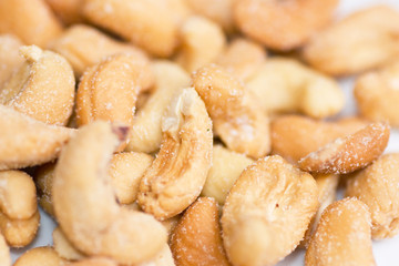Cashew nuts