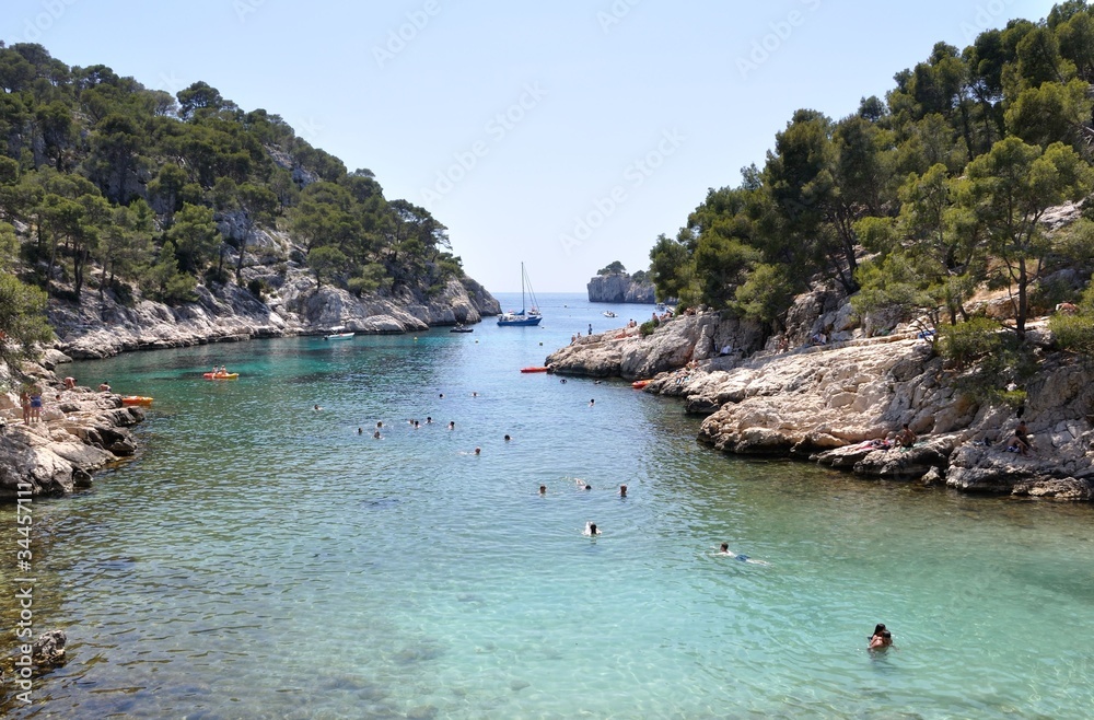 Wall mural les calanques de Cassis 52